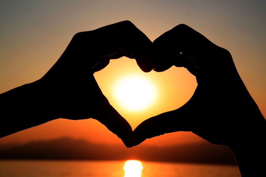 2 用心做事，真情服務(wù).jpg